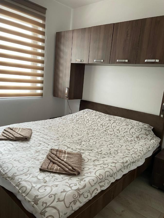 Kraljevi Konaci -Apartmani Bajka コパオニク エクステリア 写真