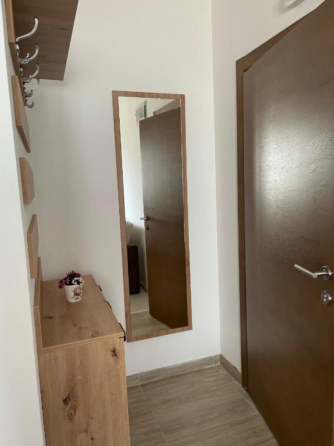 Kraljevi Konaci -Apartmani Bajka コパオニク エクステリア 写真
